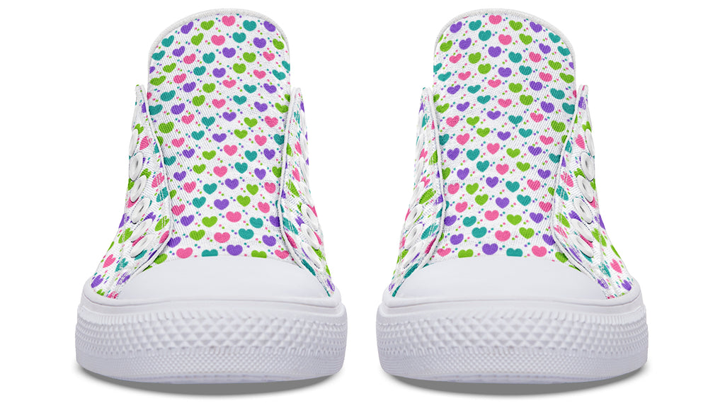 Tiny Hearts and Dots