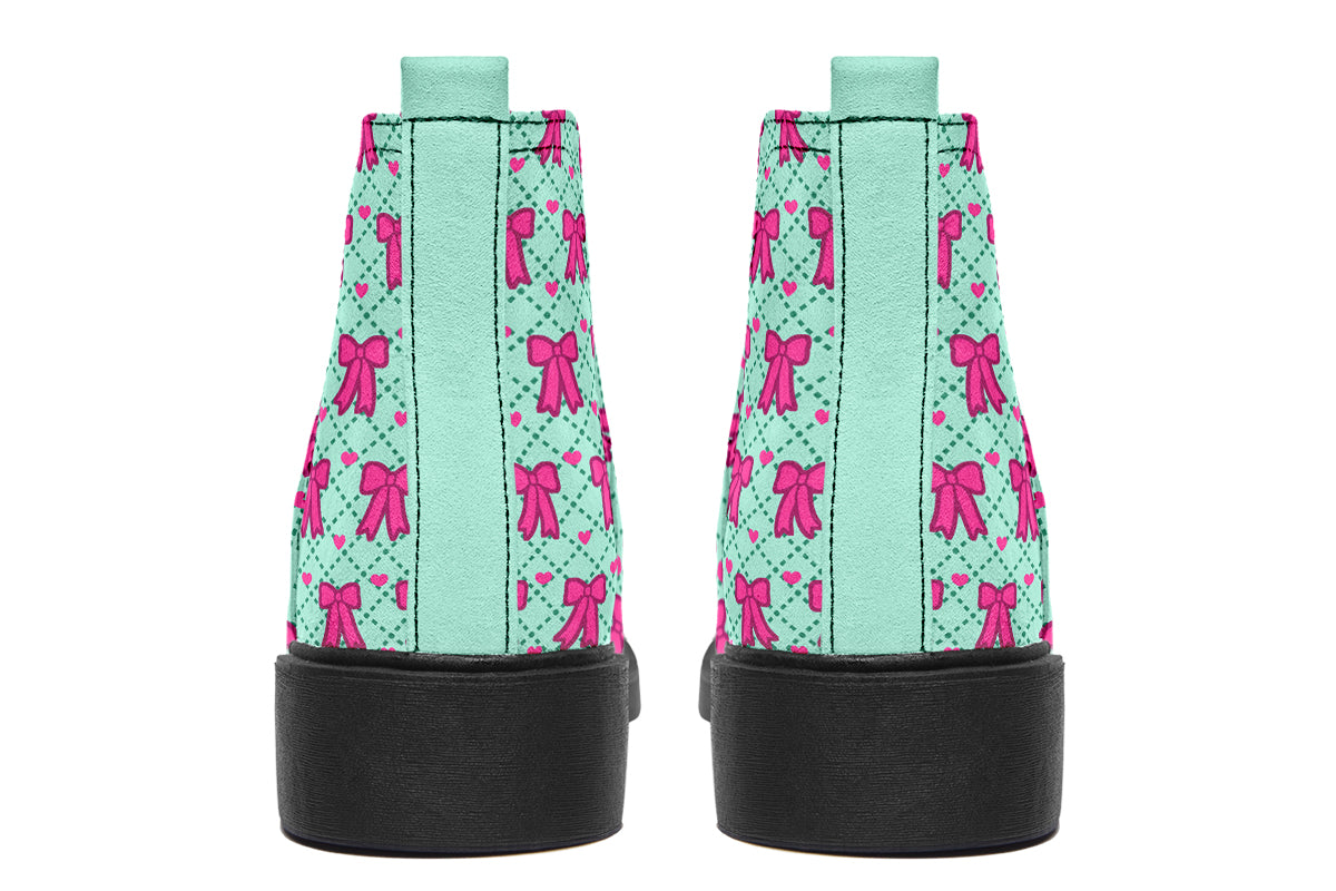 Hot Pink Bows on Mint