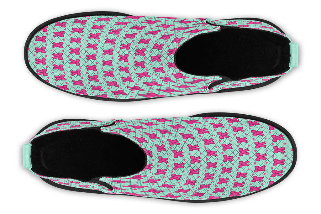 Hot Pink Bows on Mint