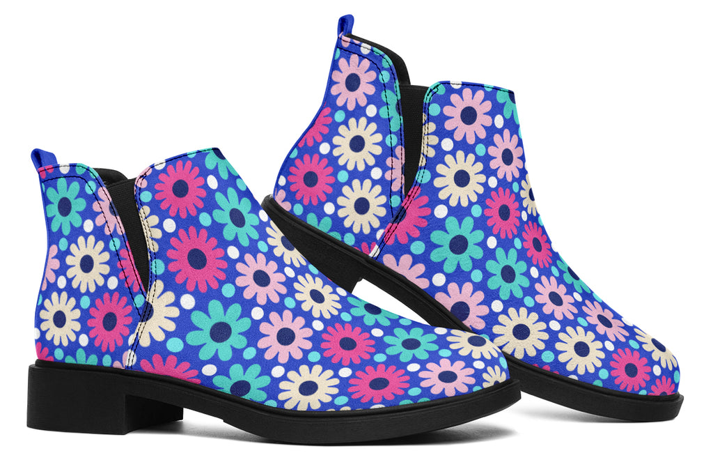 Royal Blue Retro Daisies