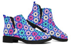 Royal Blue Retro Daisies