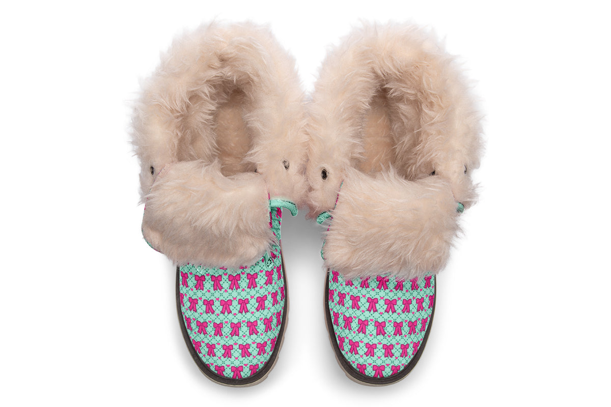 Hot Pink Bows on Mint