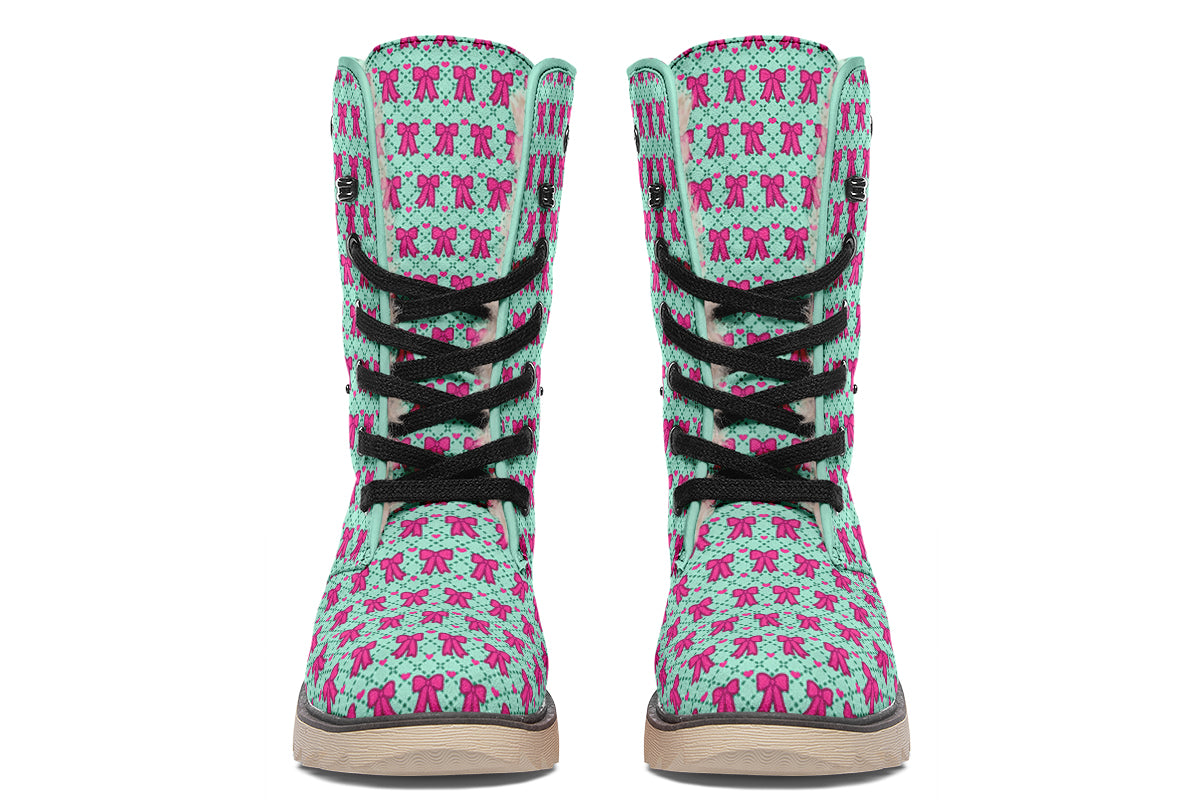 Hot Pink Bows on Mint